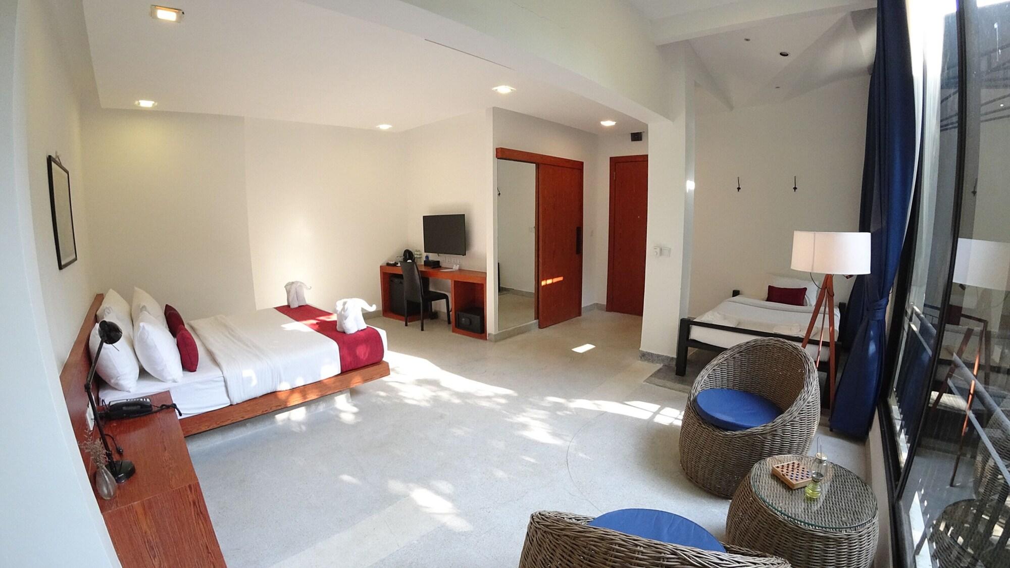 Bopha Bassac Boutique Hotel Phnom Penh Exterior photo